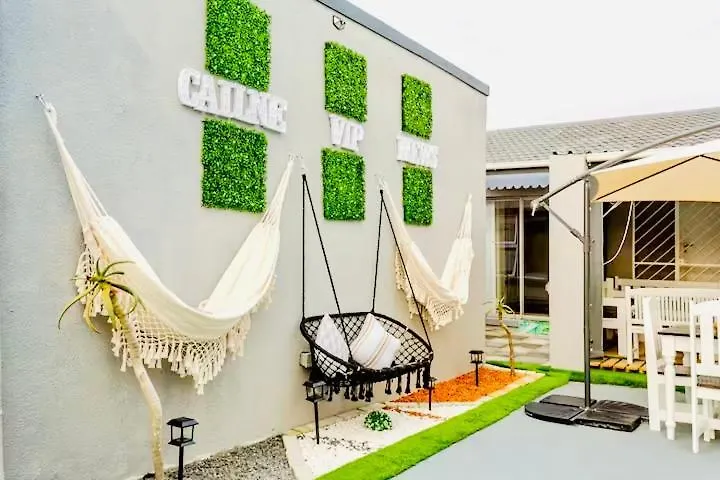 Caline Vip Luxury Jacuzzi &, Swimming Pool Mews Bed & Breakfast Cape Town
