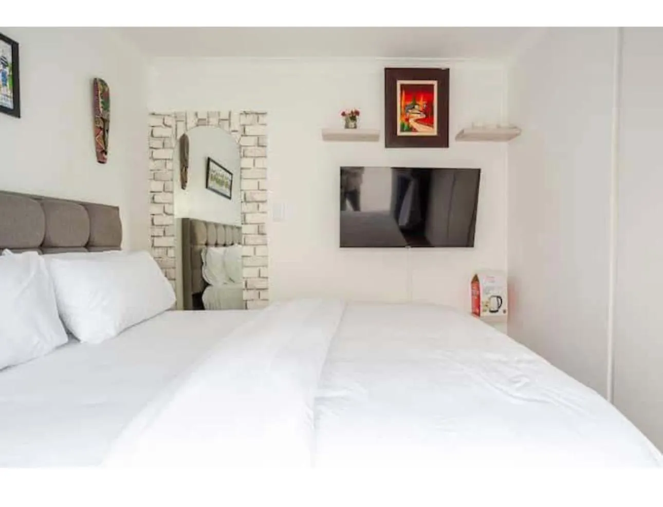 ケープタウン Caline Vip Luxury Jacuzzi &, Swimming Pool Mews Bed & Breakfast