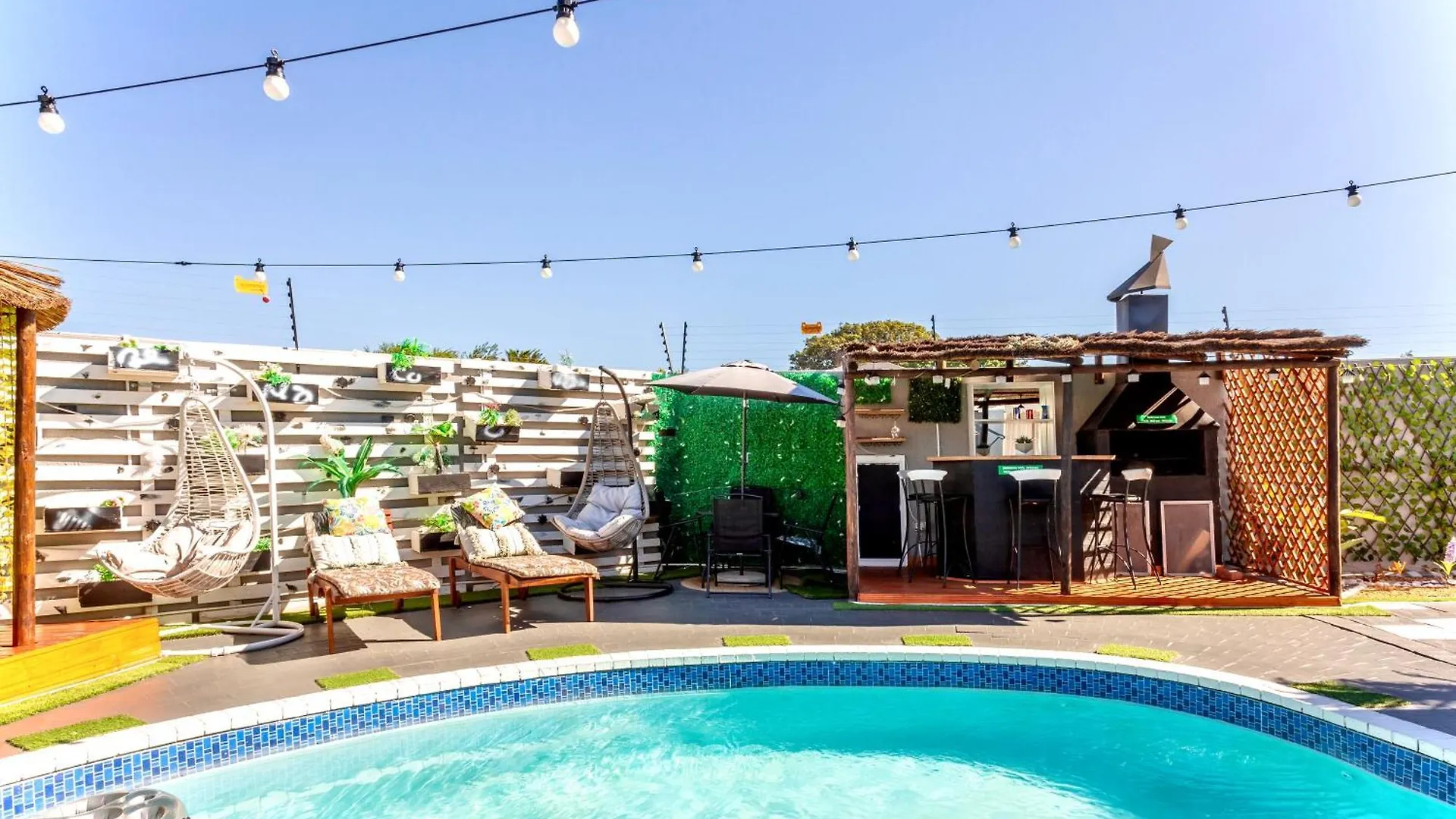 ケープタウン Caline Vip Luxury Jacuzzi &, Swimming Pool Mews Bed & Breakfast 南アフリカ