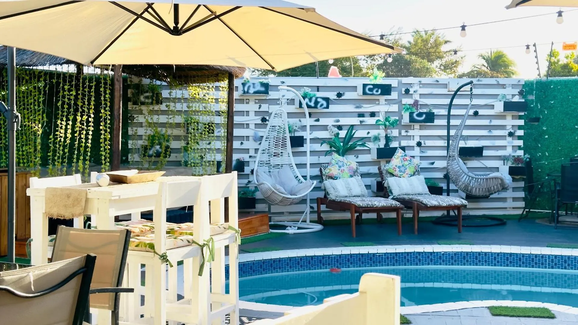 ケープタウン Caline Vip Luxury Jacuzzi &, Swimming Pool Mews Bed & Breakfast