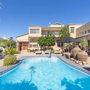Kwantu 1 Bed & Breakfast