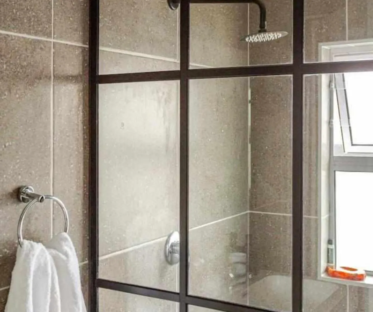 Caline Vip Luxury Jacuzzi &, Swimming Pool Mews Bed & Breakfast Cape Town South Africa
