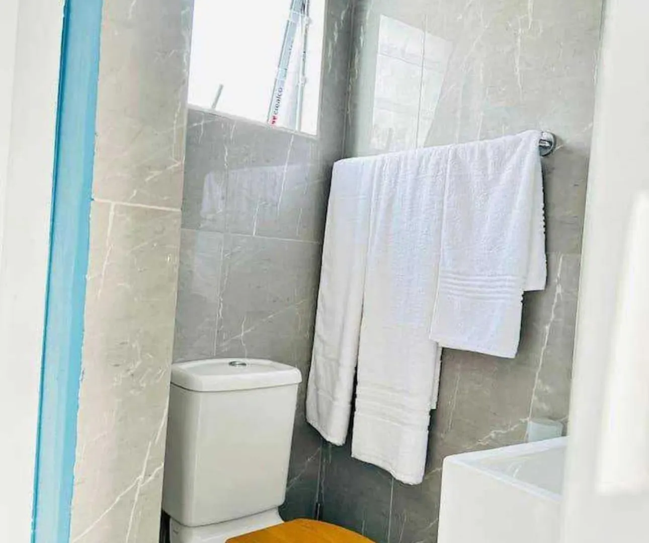 Caline Vip Luxury Jacuzzi &, Swimming Pool Mews Bed & Breakfast Cape Town South Africa