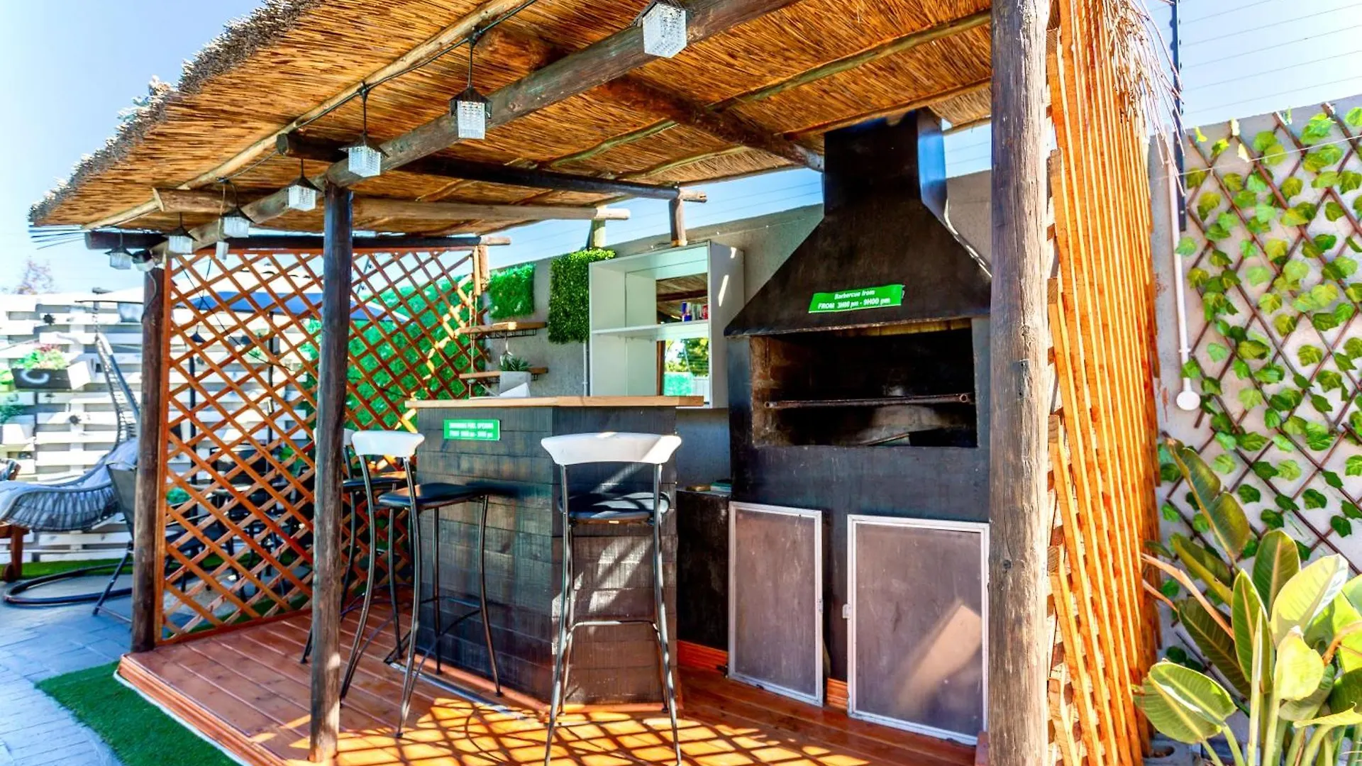 Caline Vip Luxury Jacuzzi &, Swimming Pool Mews Bed & Breakfast Cape Town South Africa